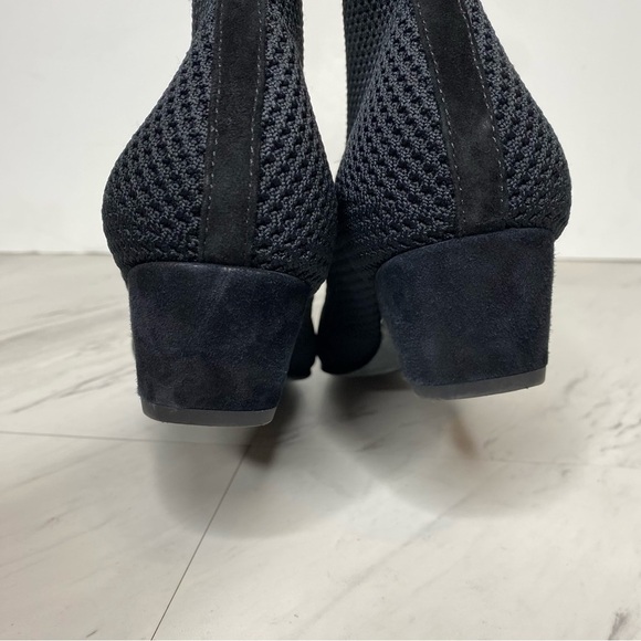 Eileen Fisher Purl Black Knit Stretch Bootie 7 1/2 - Picture 4 of 13